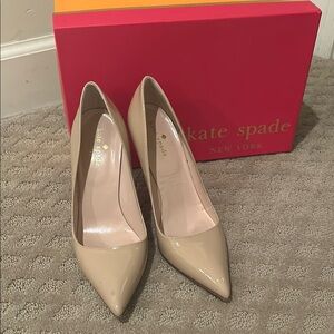 Kate Spade Cream Heels with Pointed Toe and High Stiletto